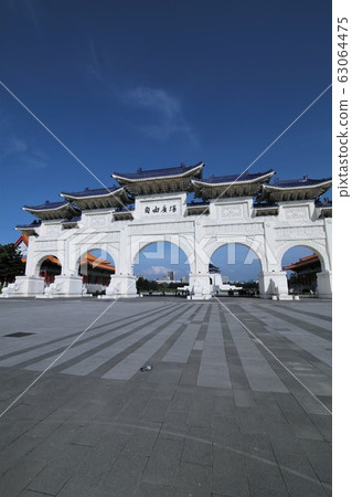 自由廣場門(台灣台北中正紀念堂) 自由廣場門(台灣台北中正紀念堂) 63064475