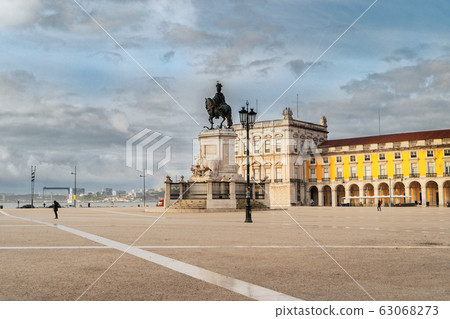 Rua Augusta Arch in Lisbon, Portugal Rua Augusta Arch in Lisbon, Portugal 63068273