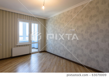 The interior of a freshly renovated kitchen 63070009