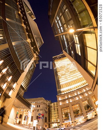 Dusky Nihonbashi Muromachi Dusky Nihonbashi Muromachi 63071528