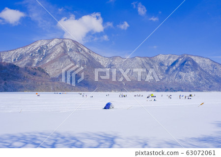 Akagi Onuma's Ice Hole Fishing 1 Akagi Onuma's Ice Hole Fishing 1 63072061