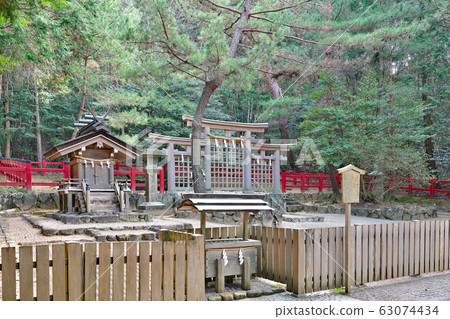 [Hinohara Shrine] Miwa, Sakurai City, Nara Prefecture 63074434