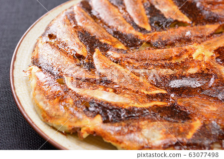 Delicious grilled dumplings Delicious grilled dumplings 63077498