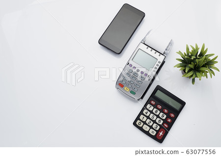 Credit card payment for business online shopping 63077556