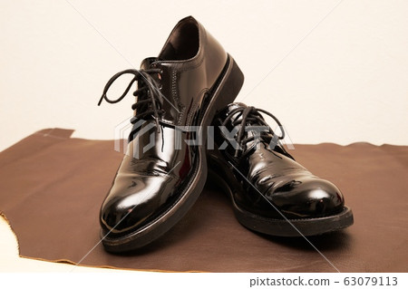 Enamel Women's Shoes Enamel Women's Shoes 63079113
