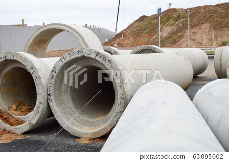 Large concrete stone cement sewer plumbing  63095002