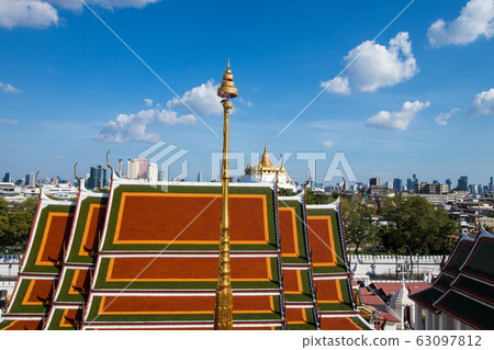 Metal Castle (Wat Ratchanatdaram Worawihan) 63097812