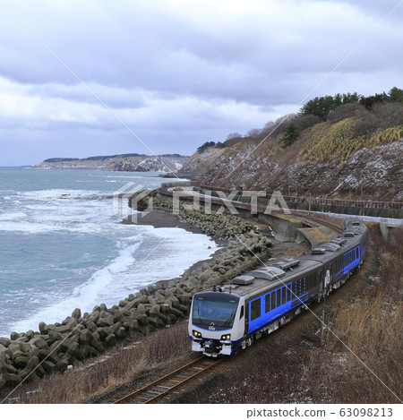 Ginzen line in winter 63098213