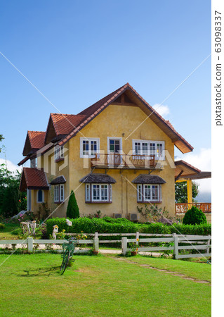 Europe Style House Europe Style House 63098337