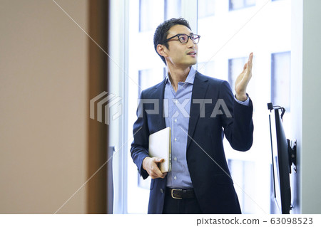 A young businessman A young businessman 63098523