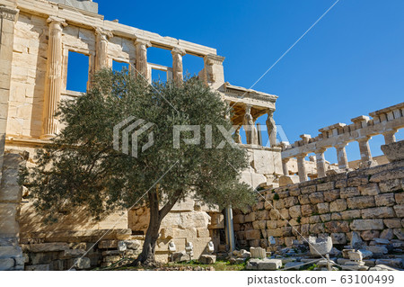 Ancient Greek ruins, columns, building. 63100499
