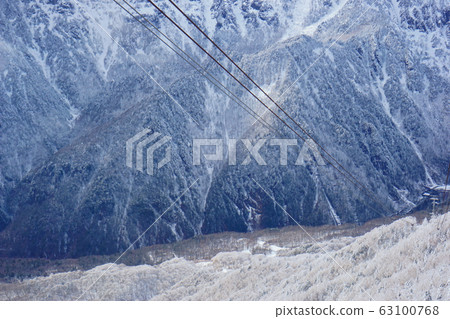 從冬季的新穗高索道 63100768