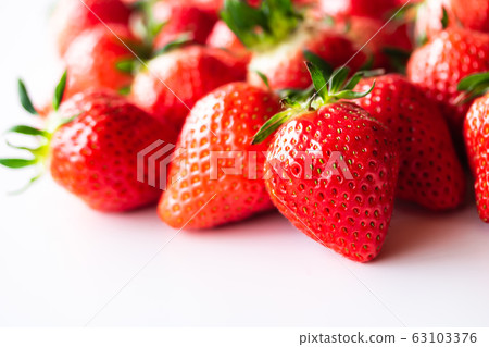 Strawberry Yayoi Hime 63103376