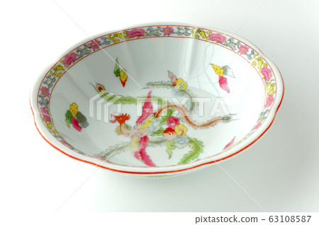 Chinese noodle bowl with phoenix 63108587