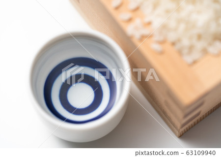 Sake poured into a soup 63109940