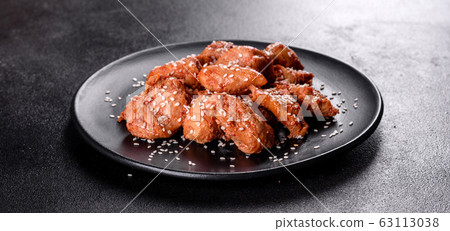 Chicken fillet in sesame seeds Chicken fillet in sesame seeds 63113038