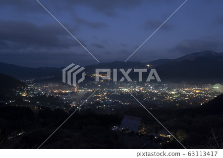 湯布院的夜景 63113417