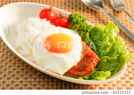 漢堡午餐（摩科風格） 63115315