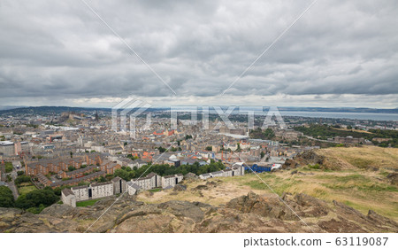 Wide view of Edinburgh skyline Wide view of Edinburgh skyline 63119087