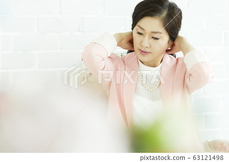 女商人，企業，首席執行官，老闆，代表，辦公室，辦公室，辦公室，公司，酒店，咖啡廳，房子，房間 63121498