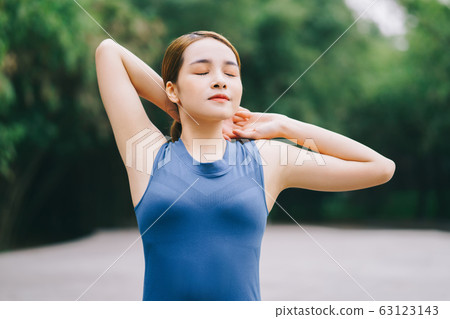 Fitness, sport, yoga 63123143