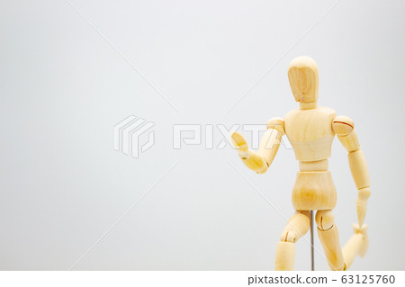 Running drawing doll exercise image Running drawing doll exercise image 63125760