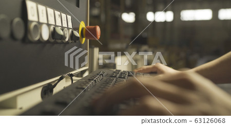 Factory Engineer Operating Hydraulic Tube Bender 63126068