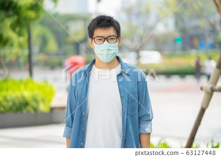 HandsomeMan wearing face mask protect filter 63127448