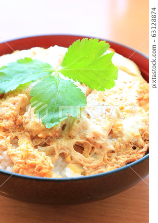 在米的鮮美炸肉排 在米的鮮美炸肉排 63128874