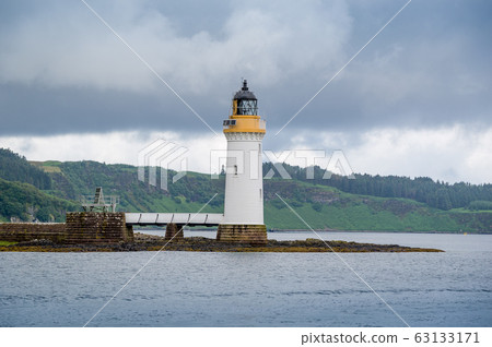 Tobermory Lighthouse view from the water Tobermory Lighthouse view from the water 63133171