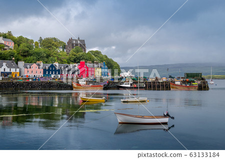 Small recreational and fisherman's boats at Tobermory Small recreational and fisherman's boats at Tobermory 63133184