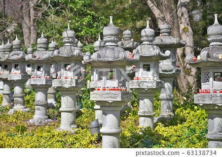 大阪府Min面市青馬谷[勝次寺的燈籠和佛法] 63138734