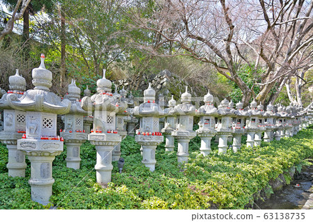 大阪府Min面市青馬谷[勝次寺的燈籠和佛法] 63138735