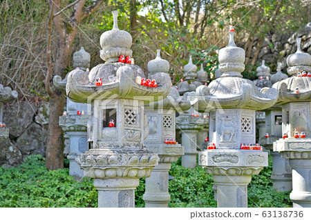 大阪府Min面市青馬谷[勝次寺的燈籠和佛法] 63138736