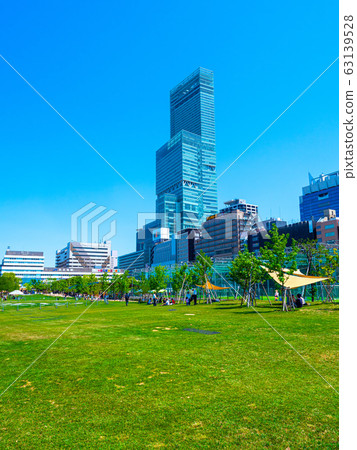 Abeno Harukas and Lawn Square Abeno Harukas and Lawn Square 63139528