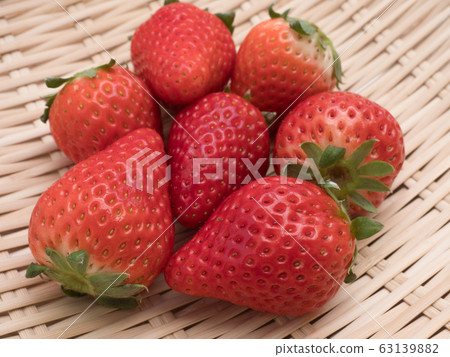 草莓Skyberry 草莓Skyberry 63139882