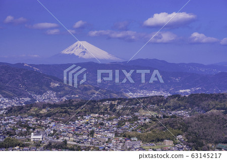 （靜岡縣）從東伊豆和小室山看富士山 63145217