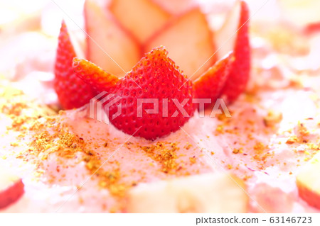 草莓蛋糕（粉紅色） 63146723