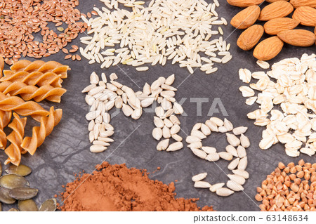 Different ingredients containing magnesium 63148634