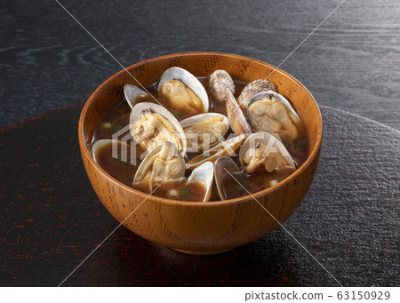 Fukagawa Meshi Recipe Clam Miso Soup Over Rice Cooking With Dog