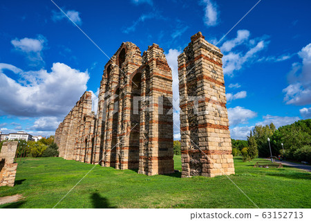 The Acueducto de los Milagros, Miraculous Aqueduct The Acueducto de los Milagros, Miraculous Aqueduct 63152713