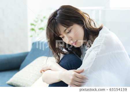 Young woman, portrait 63154139