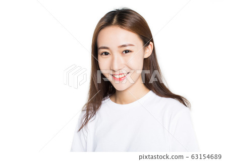 beautiful woman looking at camer beautiful woman looking at camer 63154689