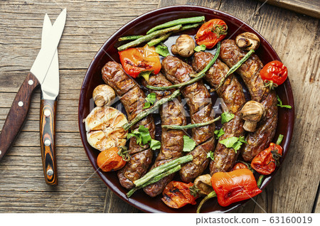 Tasty grilled sausages 63160019