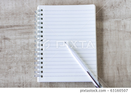 Notepad and short ballpoint pen 63160507