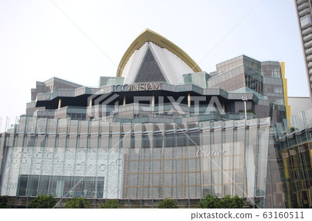Icon Siam Huge Shopping Mall 63160511