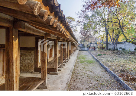 首爾市鐘路區首爾城成均館 63162668