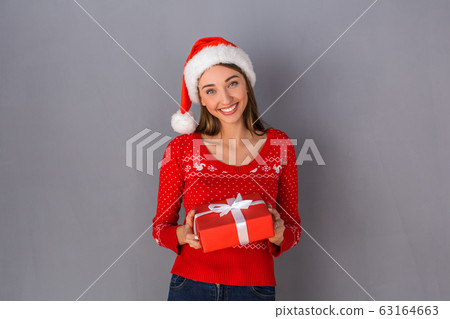 Young person studio isolated on grey wall 63164663