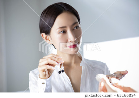 Woman Career Woman Jewelry Designer Stylist Accessories 63166854