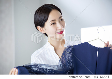 Woman Career Woman Fashion Designer Stylist Woman Career Woman Fashion Designer Stylist 63166861